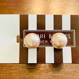 New Henri Bendel Pink Pearl Stud Earrings
